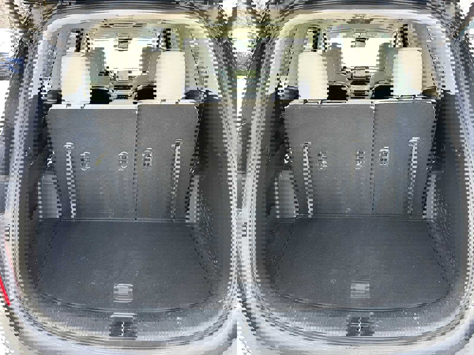 Used 2021 Kia Telluride EX w/ EX Premium Package image 15