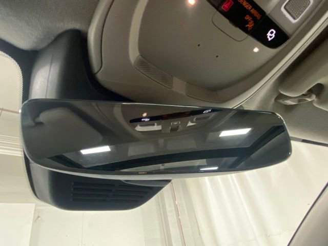 Used 2025 Volvo XC40 B5 Core AWD/4WD image 28