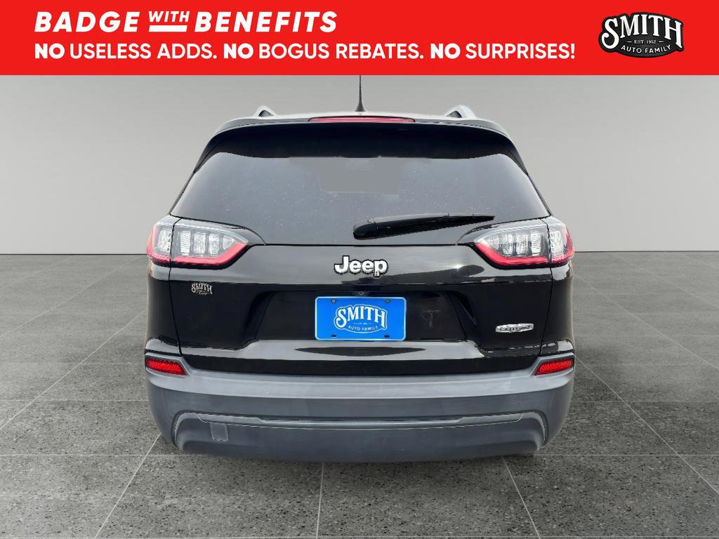 Used 2019 Jeep Cherokee Latitude w/ Popular Appearance Group FWD image 5