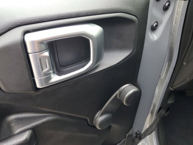 Certified 2023 Jeep Wrangler Sport AWD/4WD image 14
