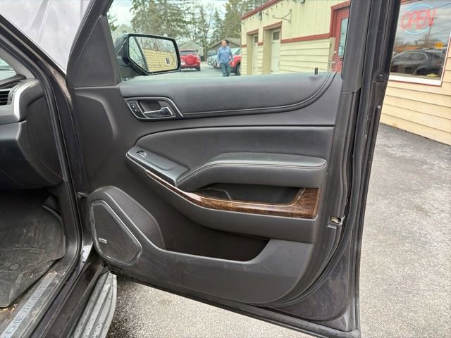 Used 2015 Chevrolet Tahoe LT image 29