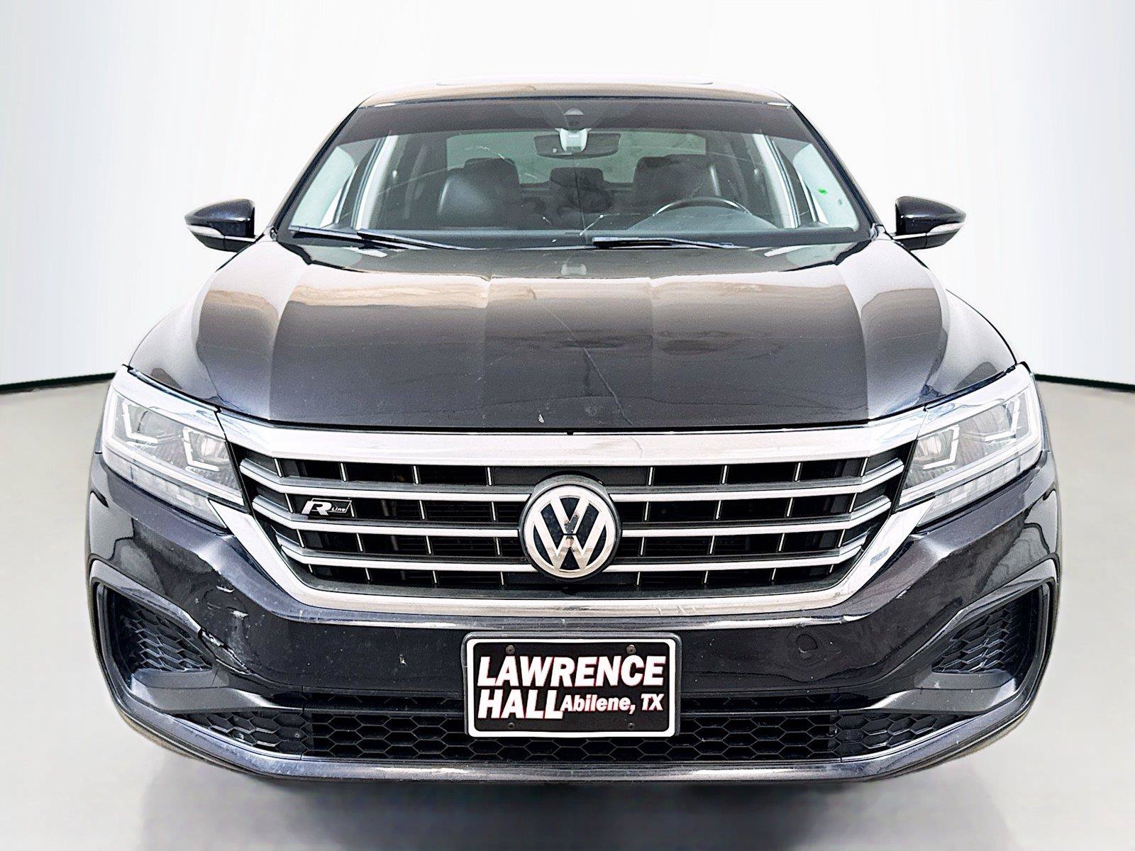 Used 2020 Volkswagen Passat 2.0T R-Line FWD image 2