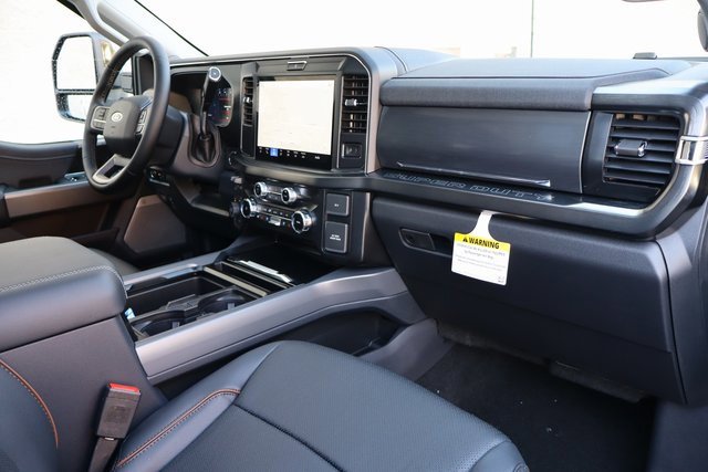 New 2026 Ford F250 Lariat w/ Black Appearance Package image 36