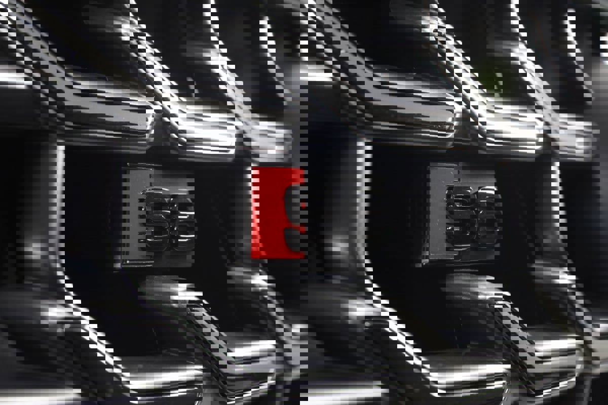 Used 2025 Audi S8 image 26