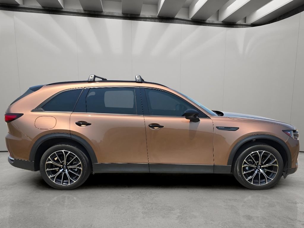Used 2025 MAZDA CX-70 Plug-In Hybrid w/ Premium Pkg AWD/4WD image 6