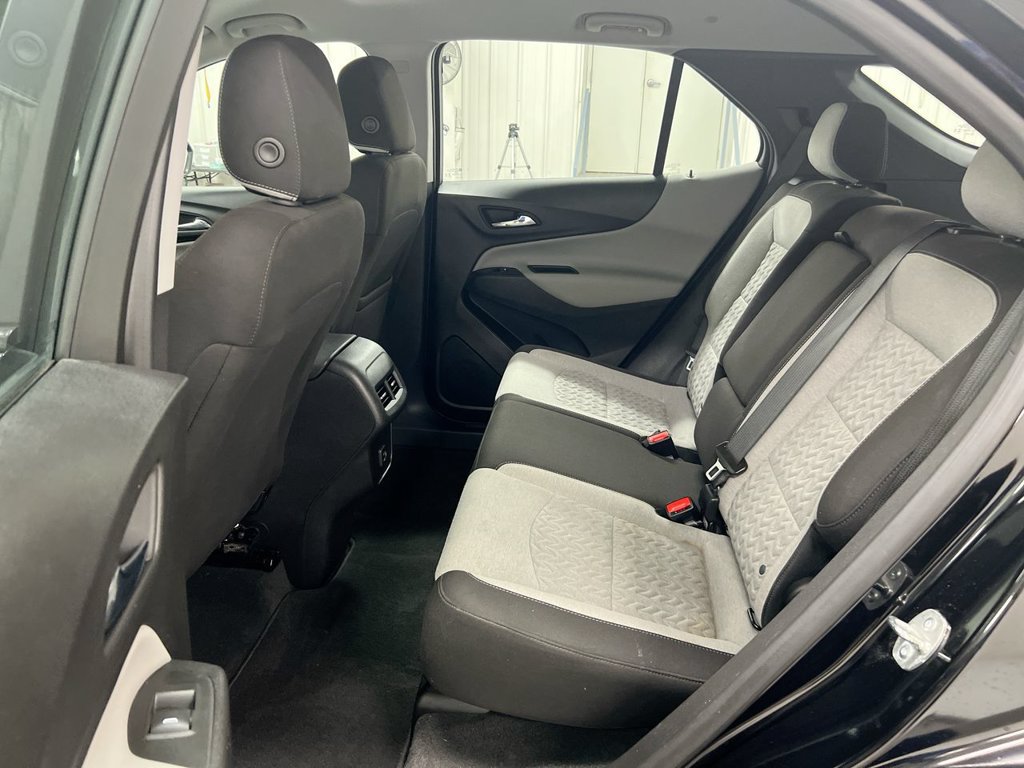 Used 2024 Chevrolet Equinox LS FWD image 22