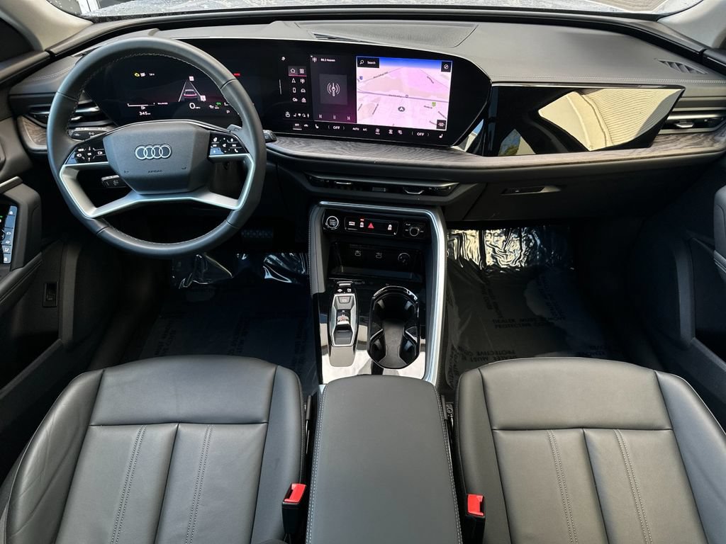 Certified 2025 Audi Q5 Premium w/ Convenience Package AWD/4WD image 19