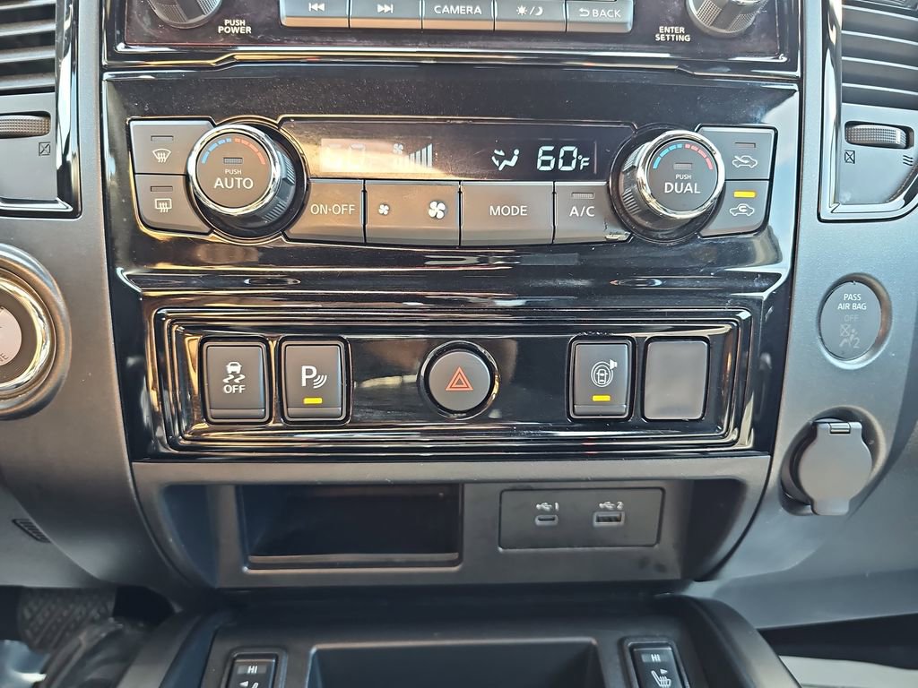 Used 2024 Nissan Titan SV w/ SV Bronze Edition Package image 26
