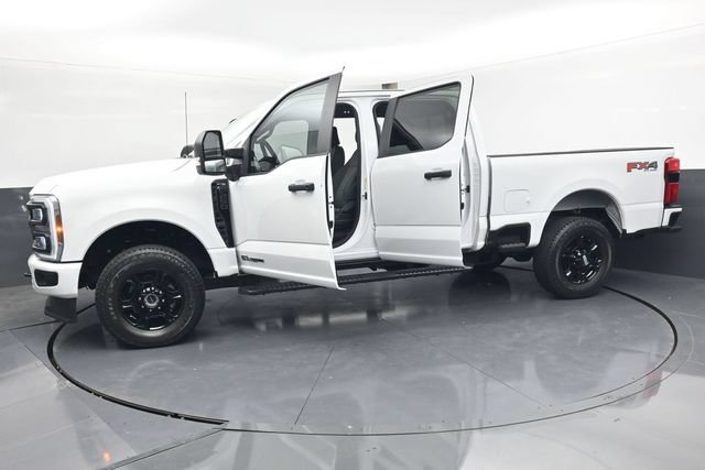 Used 2024 Ford F250 XL w/ STX Appearance Package AWD/4WD image 47