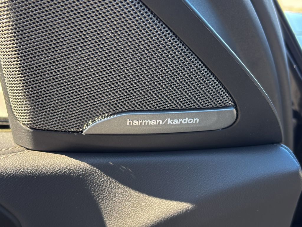 New 2026 BMW X6 xDrive40i AWD/4WD image 13