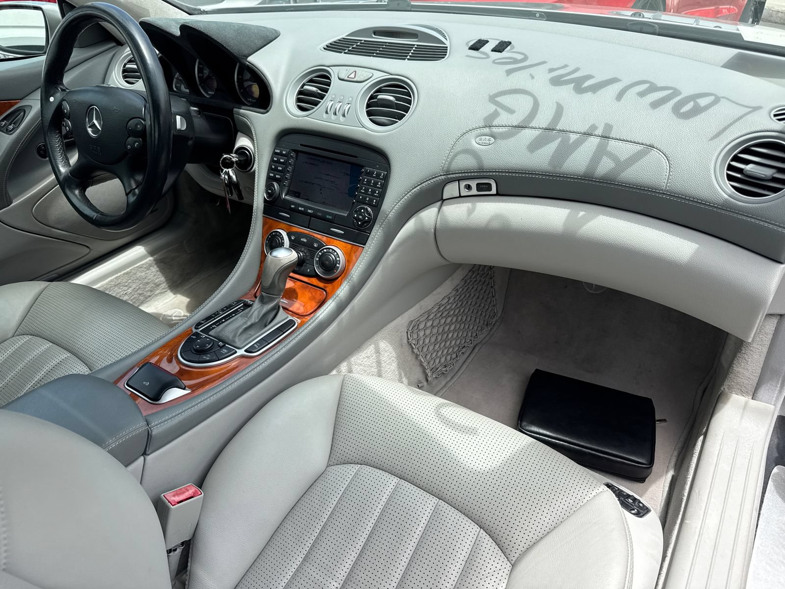Used 2005 Mercedes-Benz SL 55 AMG image 12
