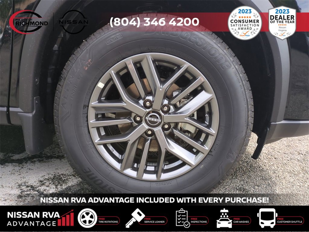 New 2025 Nissan Rogue S image 12