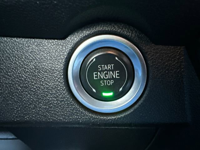 Used 2025 Chevrolet Traverse Z71 image 33