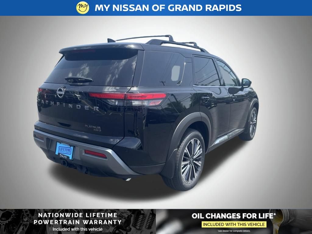 New 2026 Nissan Pathfinder Platinum w/ Cargo Package AWD/4WD image 5