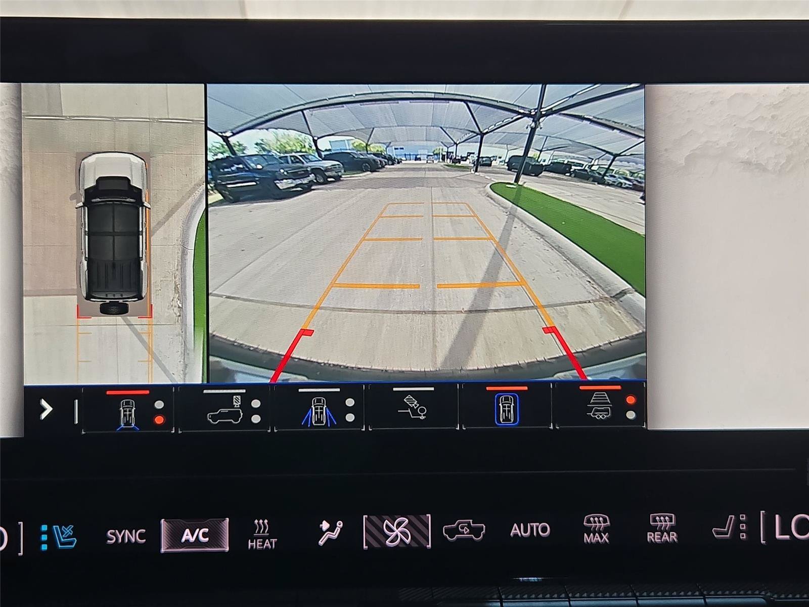 Used 2024 GMC Hummer EV 3X w/ LPO, Illumination Package AWD/4WD image 20