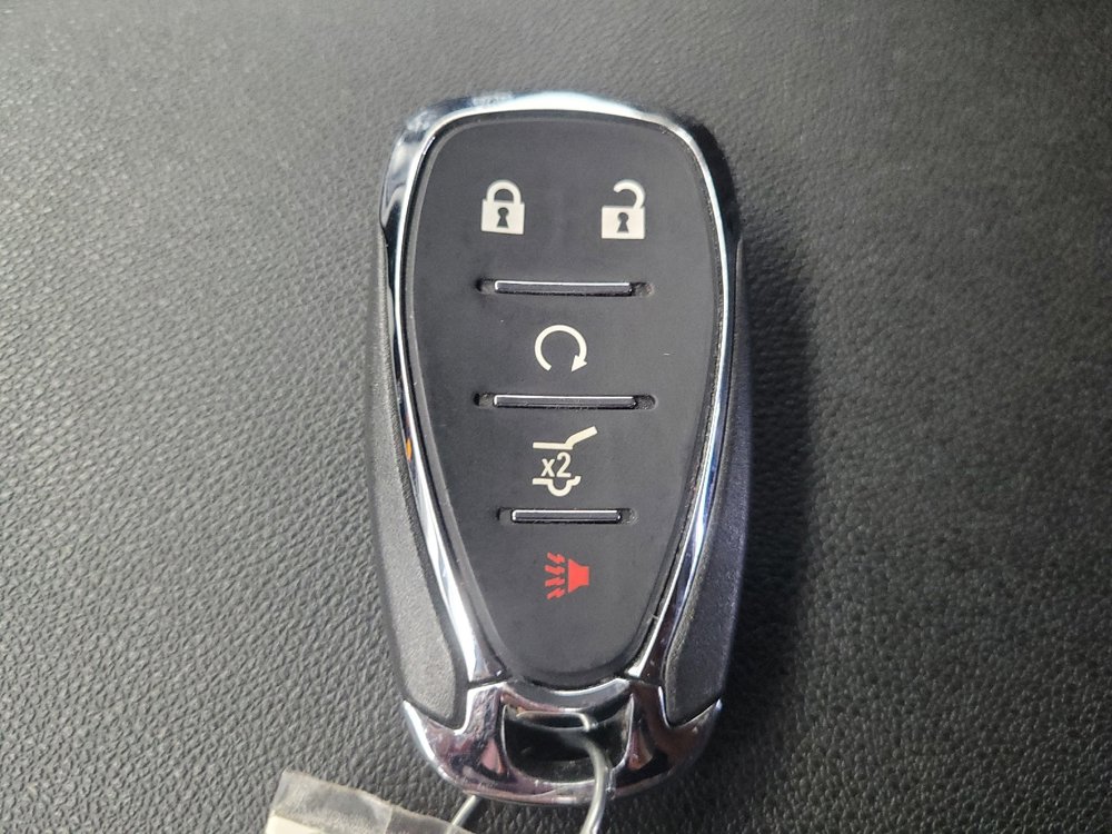 Used 2023 Chevrolet Equinox LT image 32