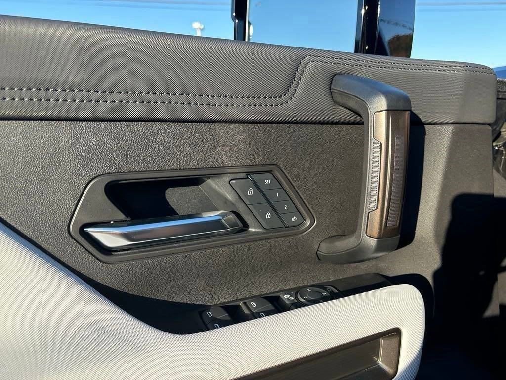 New 2025 GMC Hummer EV 3X image 23
