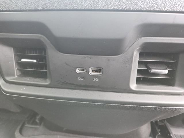 Used 2024 Chevrolet Silverado 1500 LT image 13