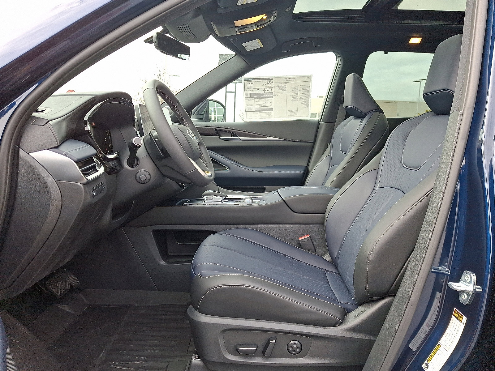 New 2026 INFINITI QX60 Sport w/ Dark Cargo Package image 9