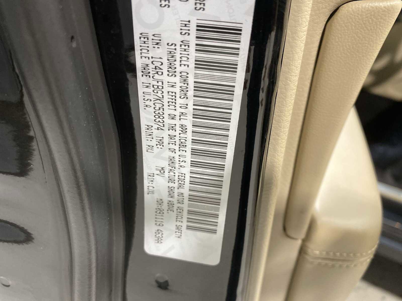Used 2019 Jeep Grand Cherokee Limited AWD/4WD image 21