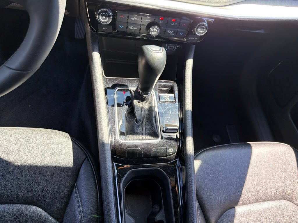 Used 2025 Jeep Compass Limited AWD/4WD image 20