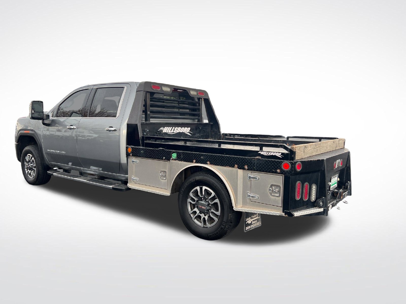 Used 2025 GMC Sierra 3500 SLT w/ SLT Premium Package AWD/4WD image 6
