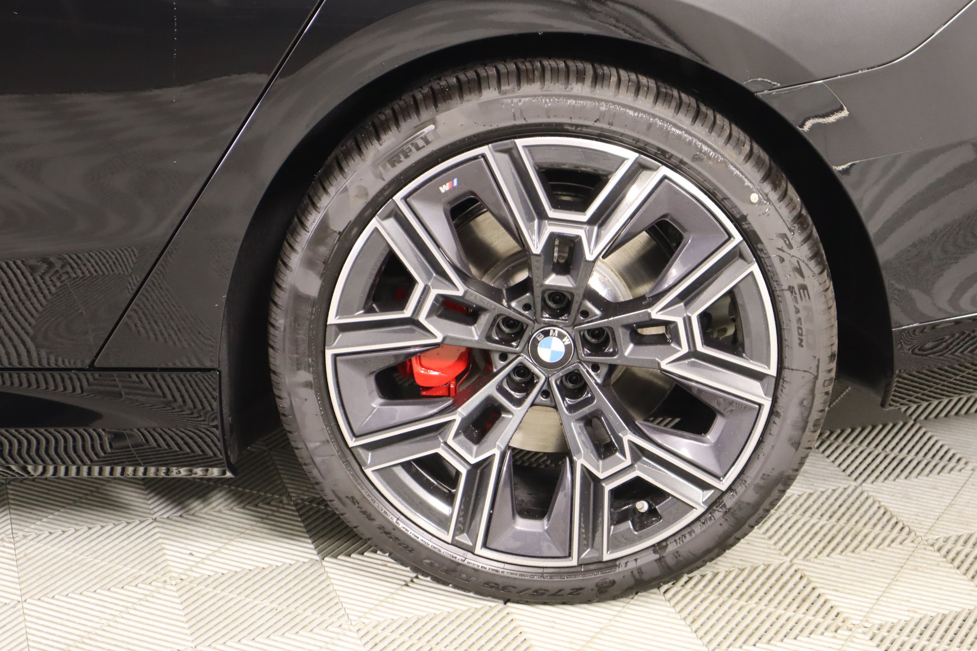 New 2026 BMW i5 eDrive40 w/ M Sport Package AWD/4WD image 20