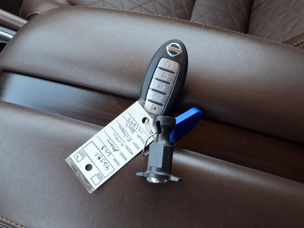 Used 2023 Nissan Murano Platinum w/ Cargo Package image 32