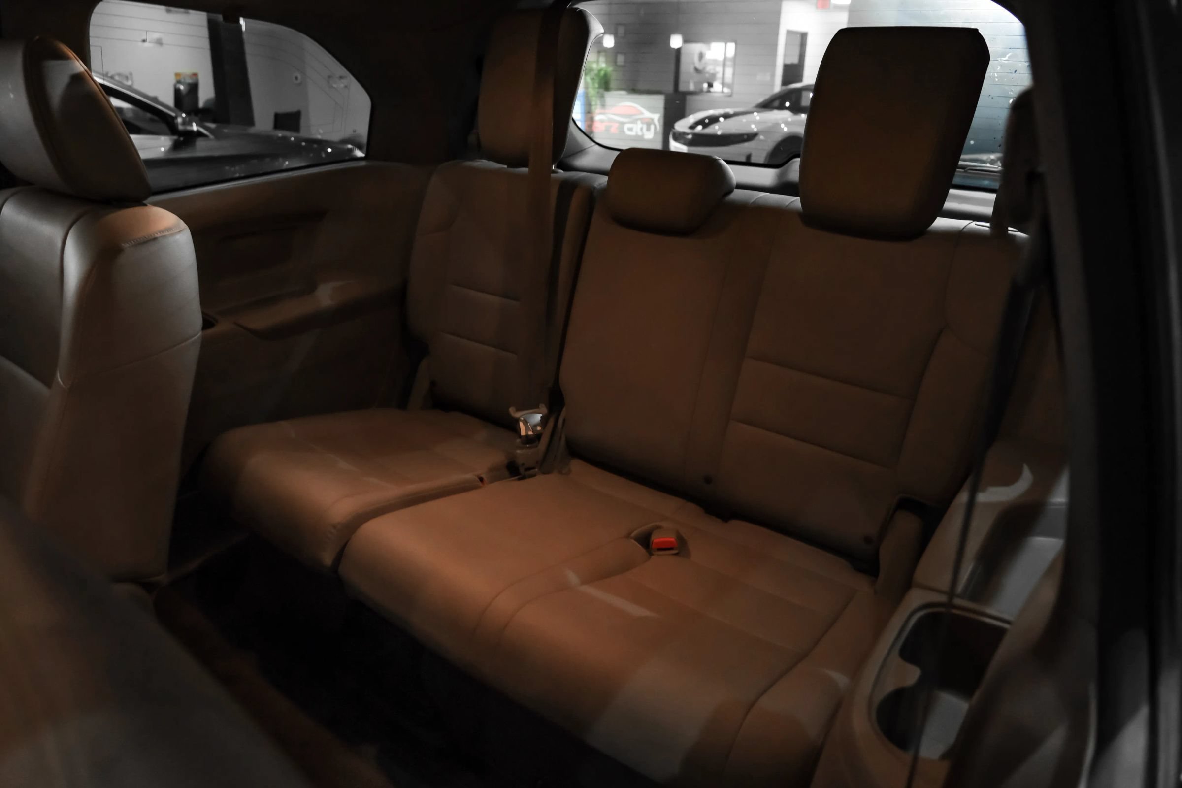 Used 2017 Honda Odyssey EX-L image 37
