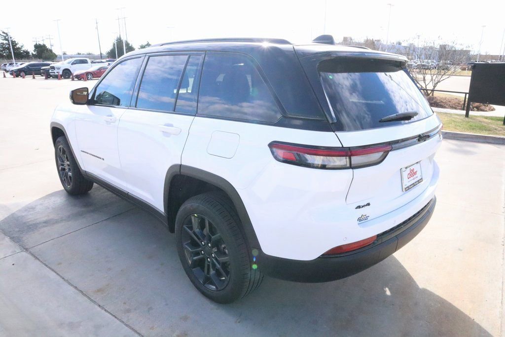 New 2025 Jeep Grand Cherokee Limited image 25