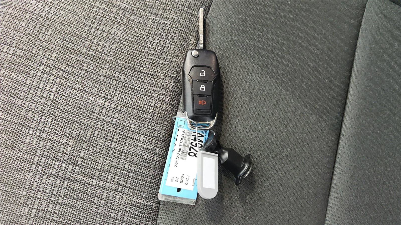 Used 2023 Ford F150 XLT image 47