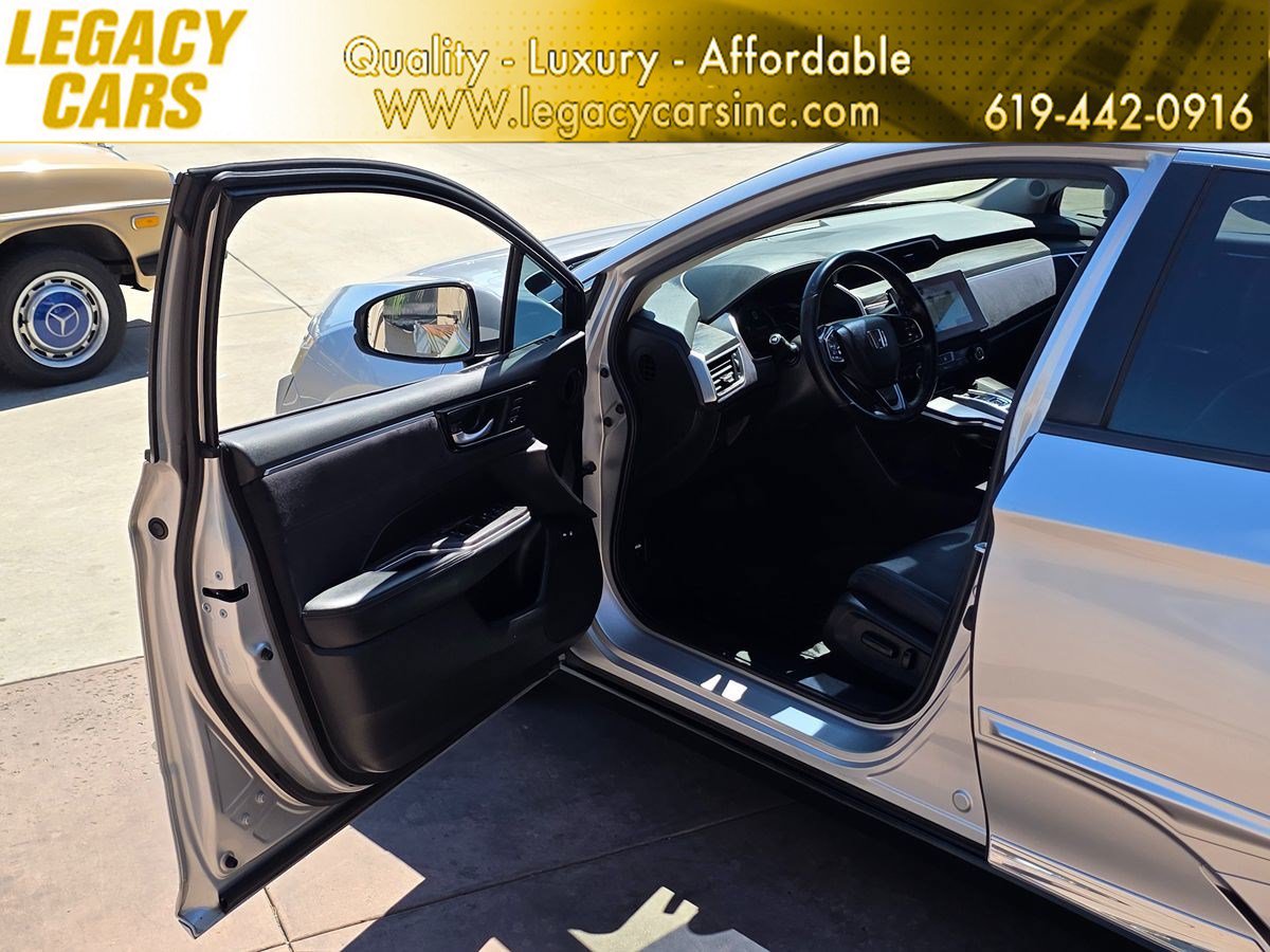 Used 2018 Honda Clarity Touring image 52