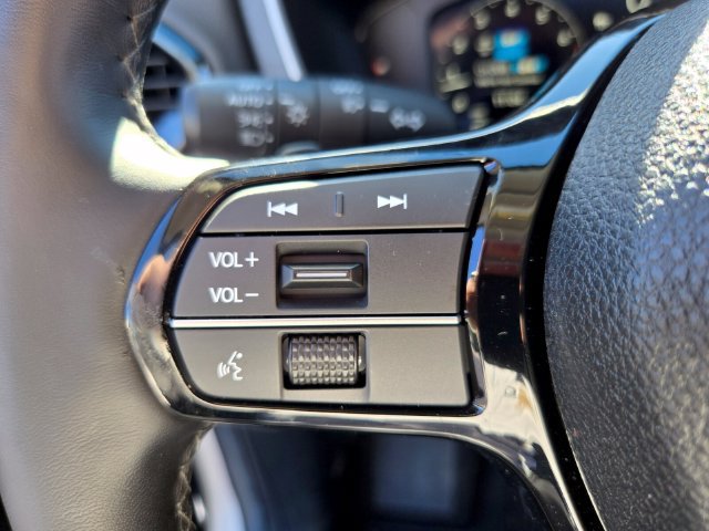 Used 2025 Honda Pilot Elite image 34