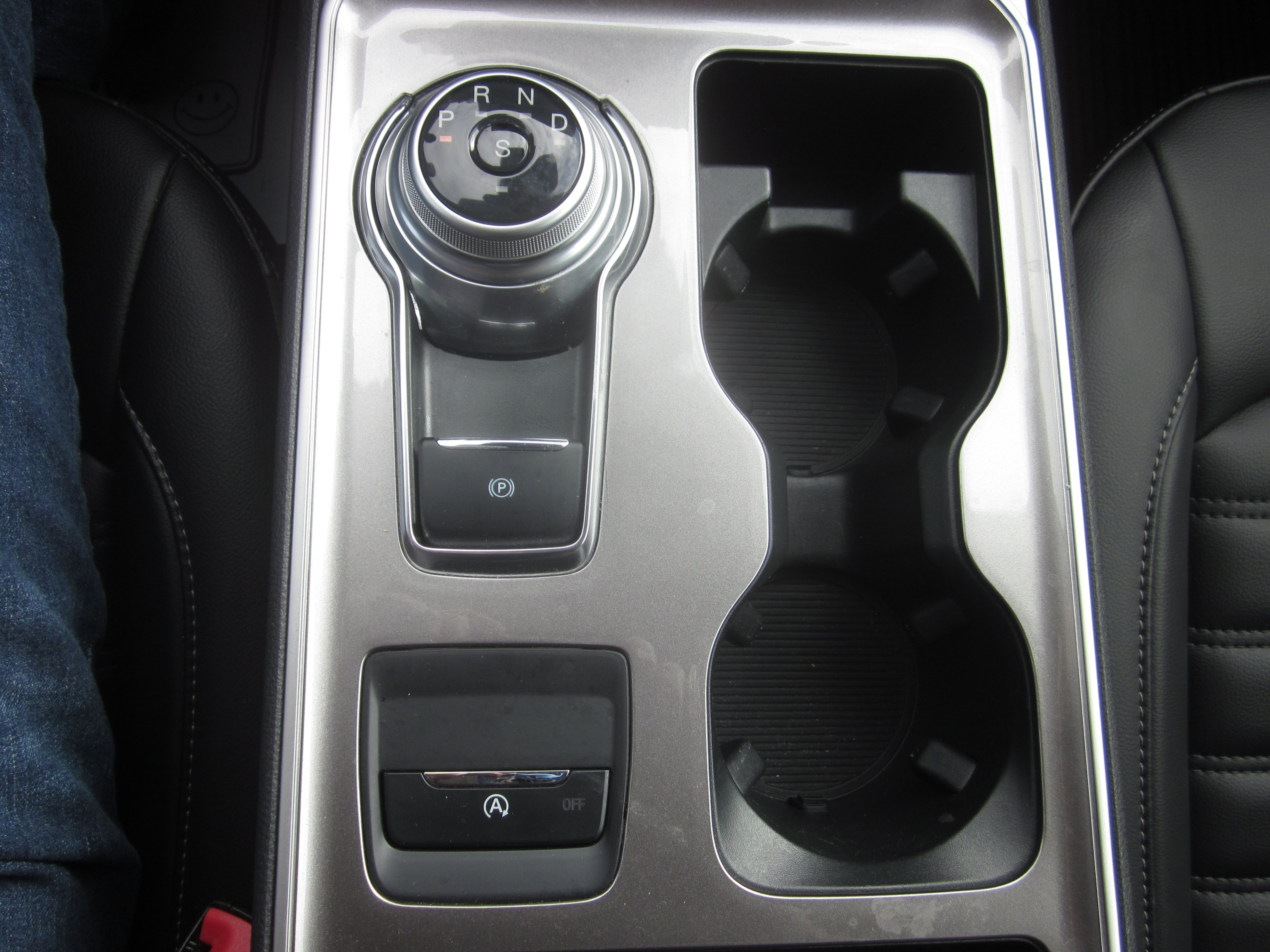 Used 2024 Ford Edge SEL w/ Convenience Package AWD/4WD image 15