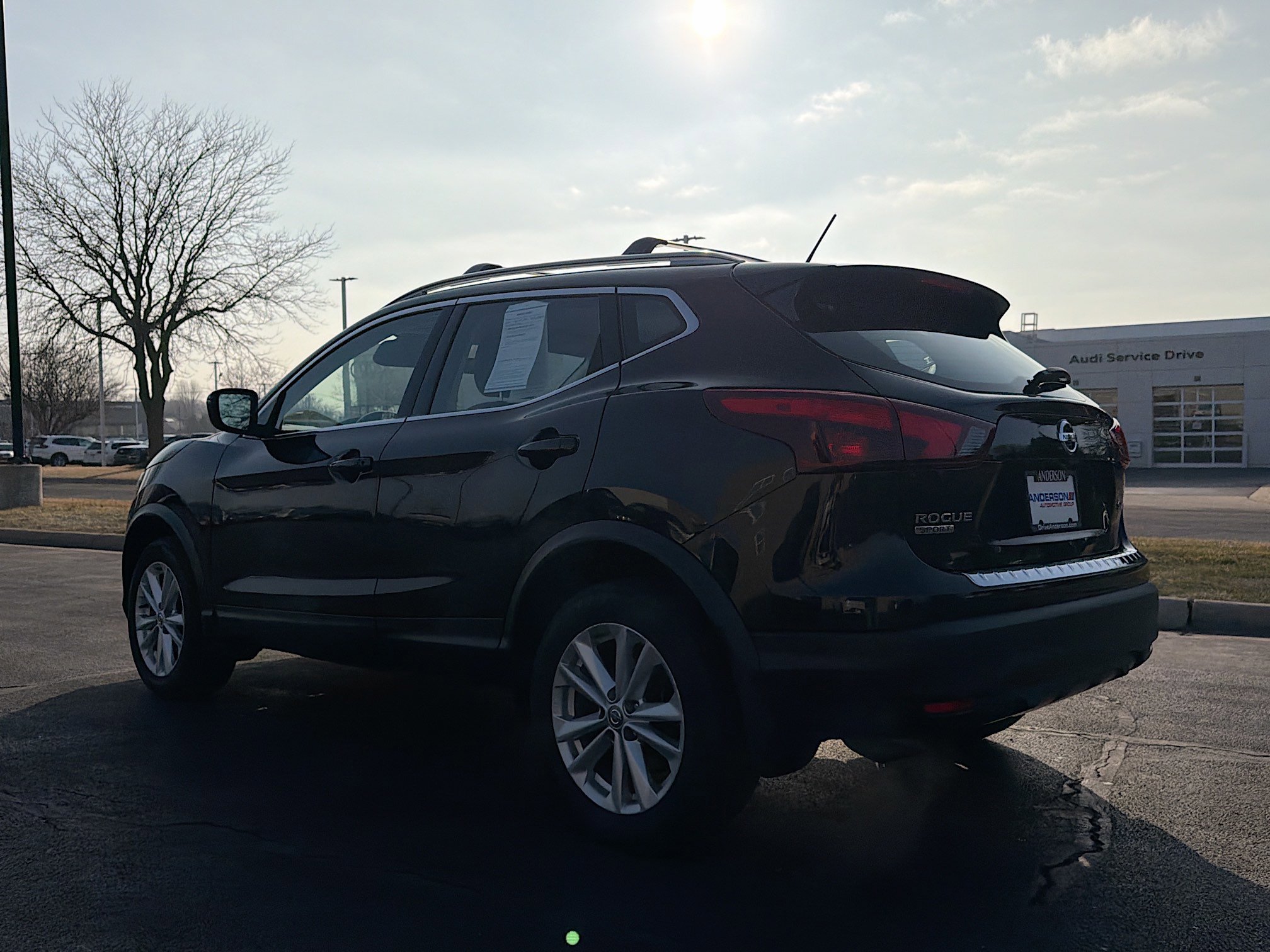 Used 2018 Nissan Rogue Sport SV w/ SV All-Weather Package AWD/4WD image 13