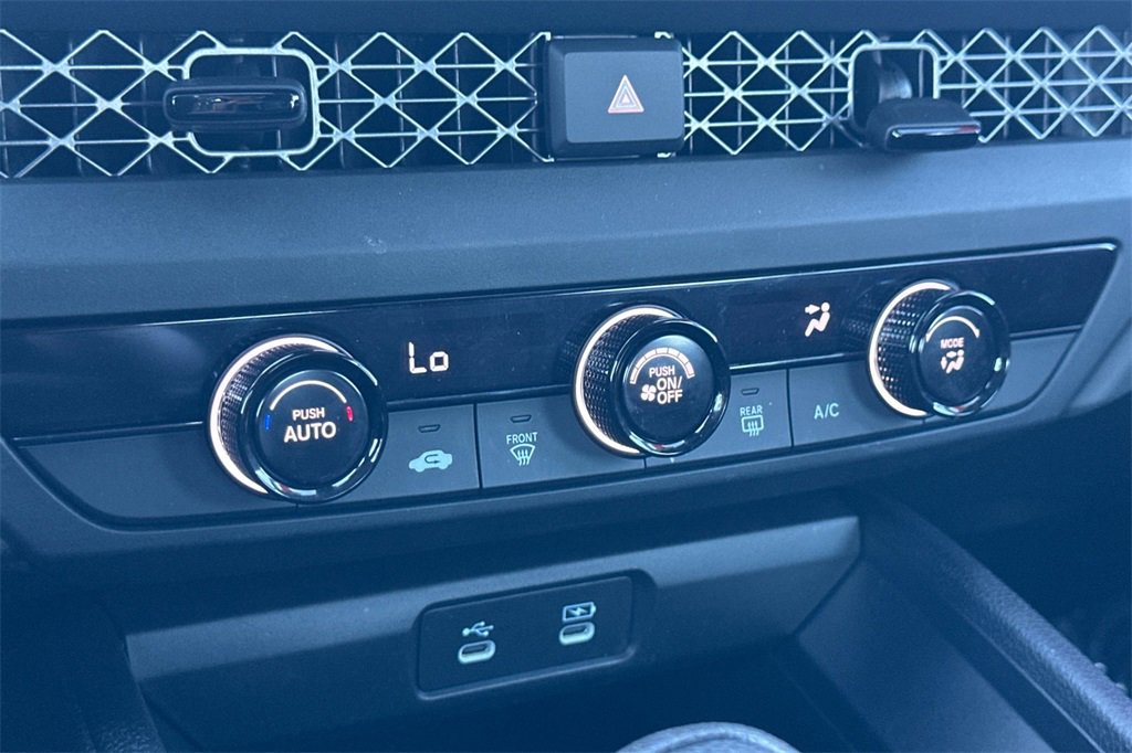 Certified 2025 Honda Accord LX image 21