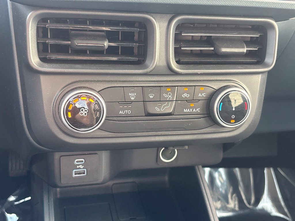 Used 2024 Ford Maverick XL FWD image 14