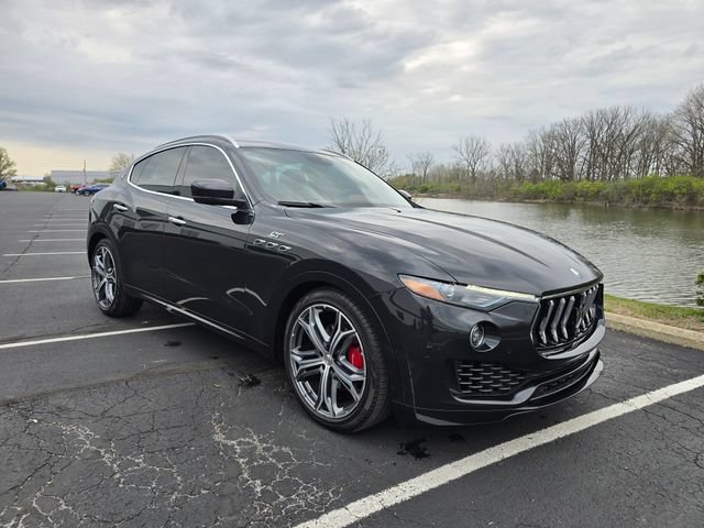 Used 2023 Maserati Levante GT AWD/4WD image 14