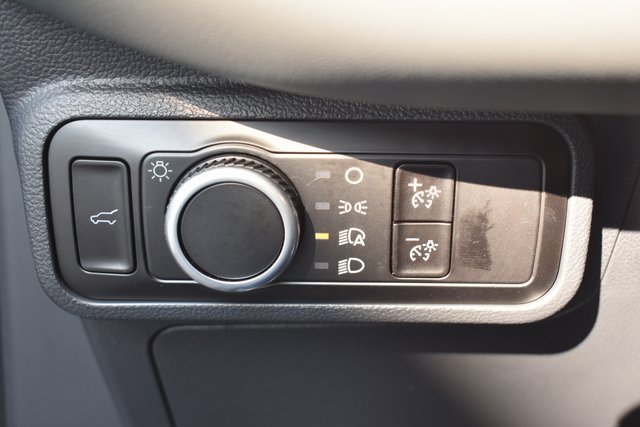 Used 2025 Ford Explorer Active image 16