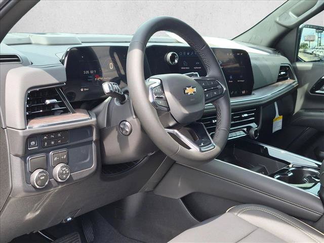 New 2026 Chevrolet Suburban Premier RWD image 3