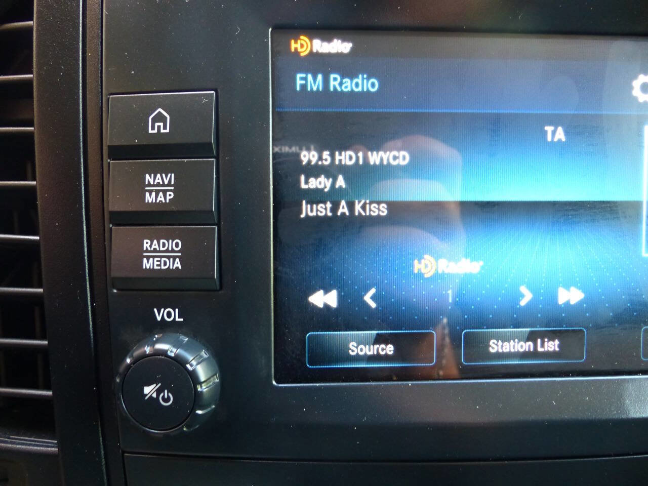 Used 2022 Mercedes-Benz Metris image 30