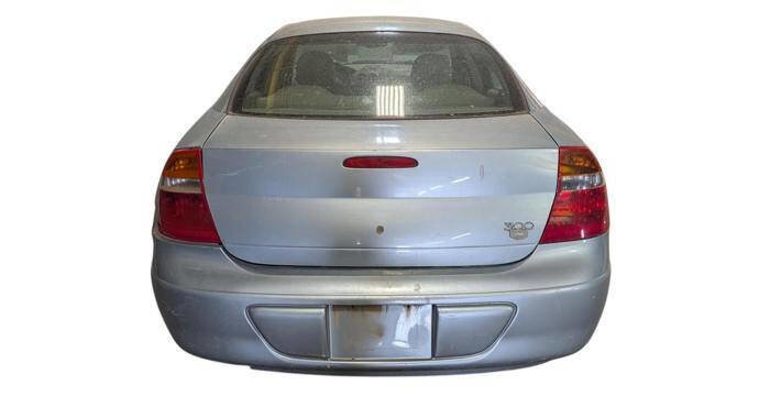 Used 2004 Chrysler 300M FWD image 4