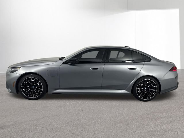 Used 2026 BMW M5 w/ Executive Package image 29
