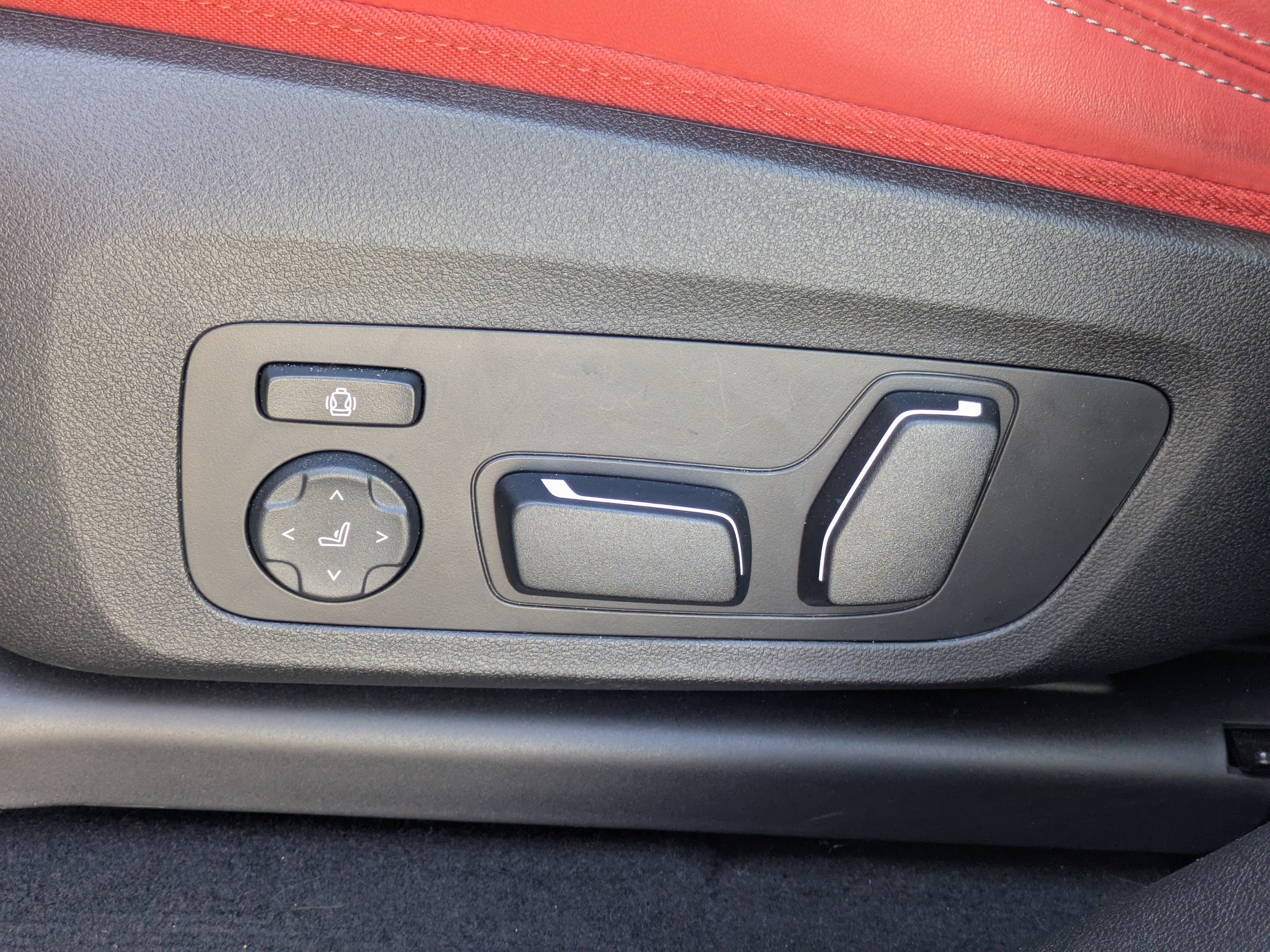 Used 2024 BMW X4 M image 26