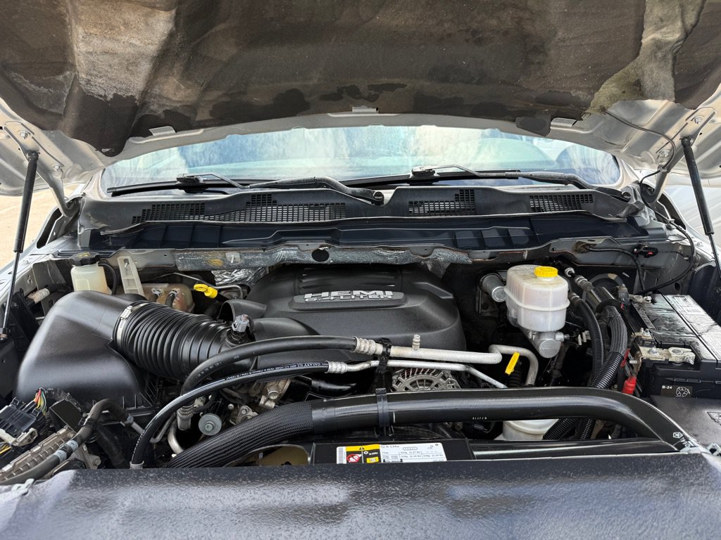 Used 2018 RAM 2500 Tradesman w/ Chrome Appearance Group AWD/4WD image 37