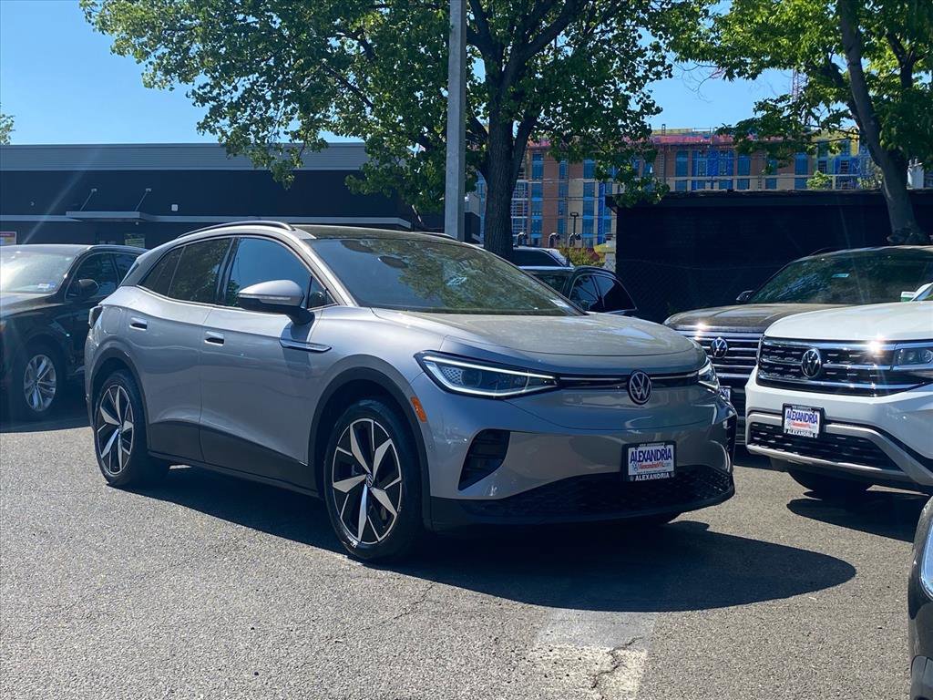 Used 2023 Volkswagen ID.4 Pro S image 1
