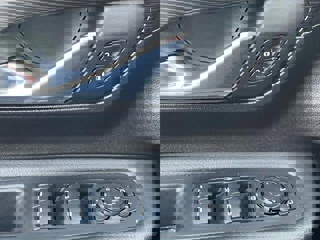 Used 2024 GMC Terrain SLE image 16