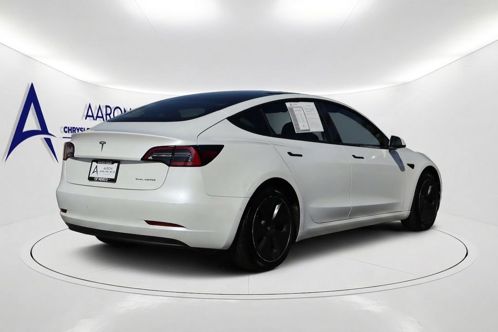 Used 2022 Tesla Model 3 Long Range AWD/4WD image 4