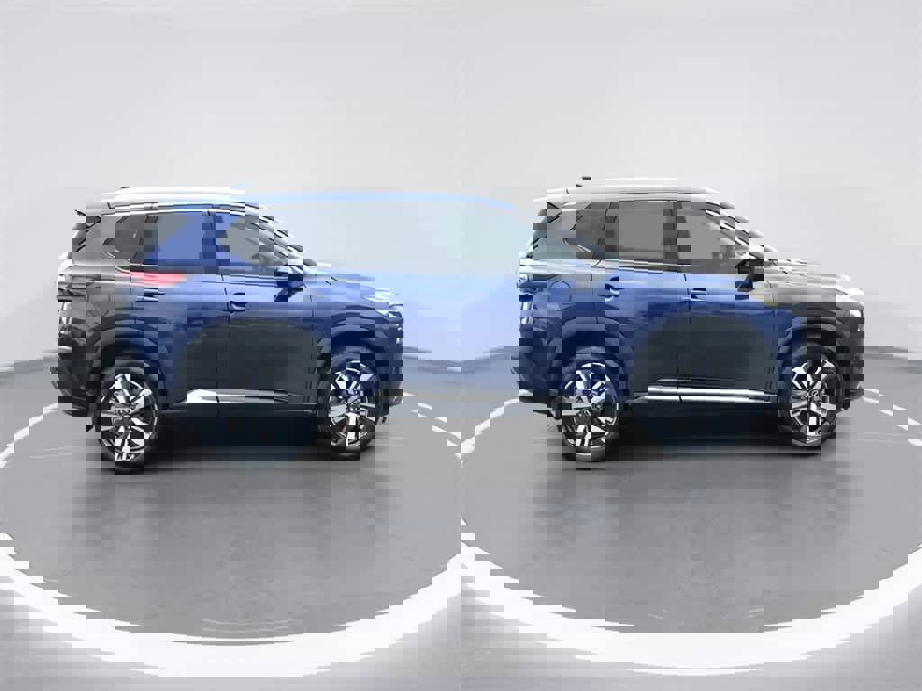 Used 2023 Nissan Rogue SL w/ SL Premium Package image 9