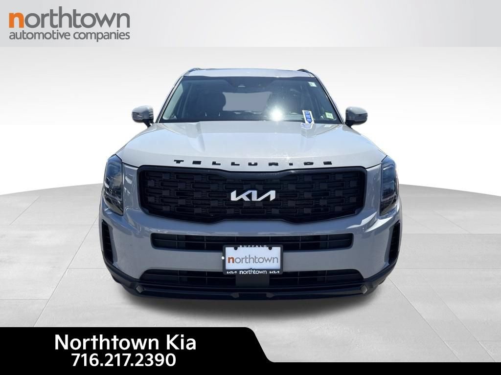 Used 2022 Kia Telluride EX w/ EX Premium Package AWD/4WD image 2